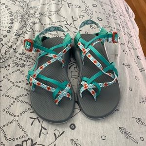 BRAND NEW CHACOS